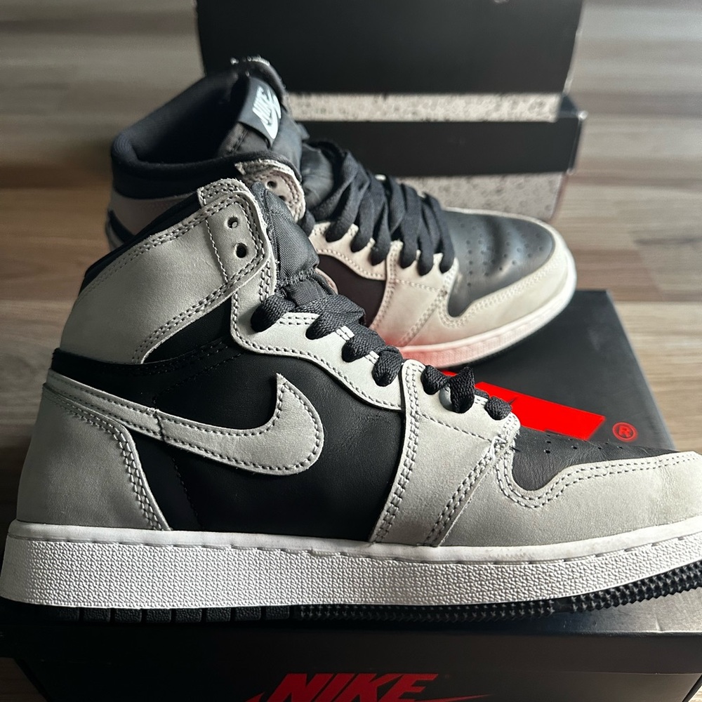 Air Jordan 1 Retro High OG GS ‘Shadow 2.0’